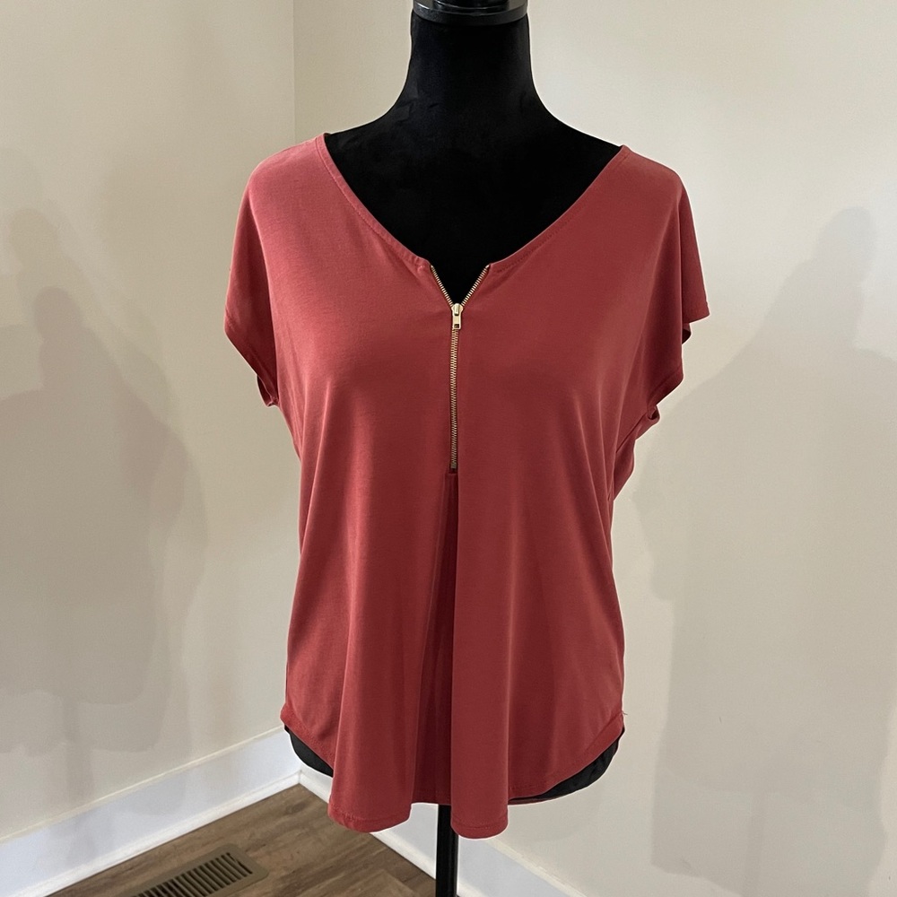 Short sleeve shirt